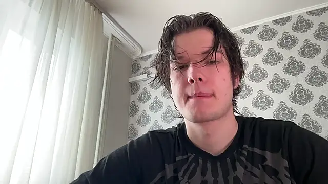 tomasdickpick online show from May 8, 7:45 am