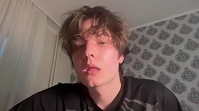 Snapshot of tomasdickpick chatting on March 22, 4:30 pm tomasdickpick online show from March 22, 4:30 pm