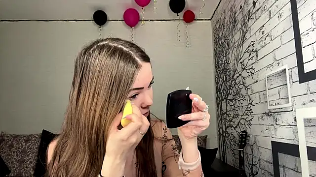 ElmiraDabato online show from April 15, 3:23 am