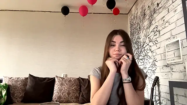 ElmiraDabato online show from April 11, 4:20 am