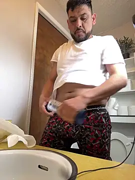 chu- online show from March 31, 10:12 pm