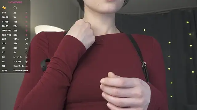 RubieNibbs online show from April 29, 6:47 pm