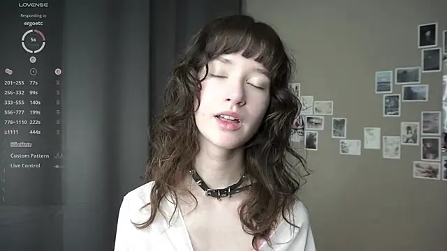 DellaLeck online show from April 13, 8:24 pm
