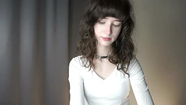 DellaLeck online show from March 26, 7:56 pm