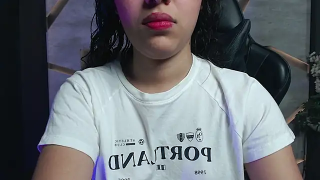 Snapshot of YourFeetFantasy chatting on March 30, 8:21 pm YourFeetFantasy online show from March 30, 8:21 pm