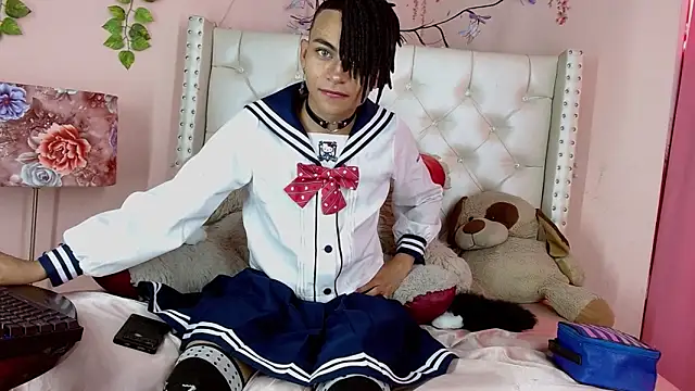 romeo laurient online show from April 13, 8:02 pm