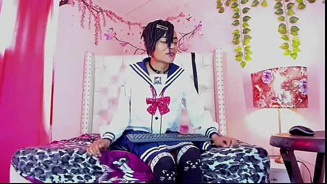 romeo laurient online show from March 20, 8:54 pm