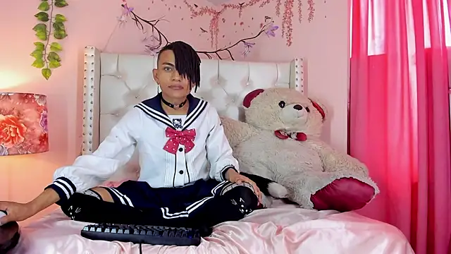 romeo laurient online show from April 10, 8:38 pm