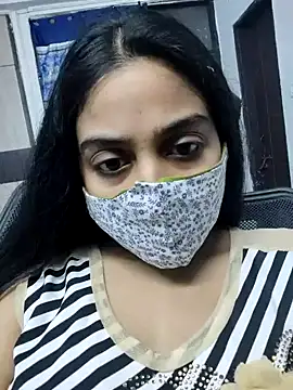 ALIZA FENDY online show from March 26, 2:48 pm