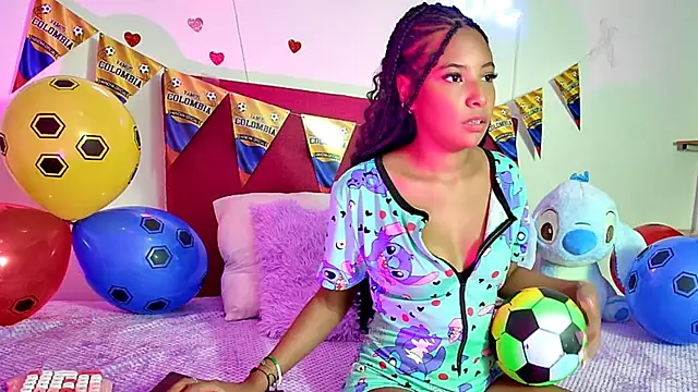 Ellie Cute7 online show from June 17, 7:35 pm