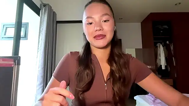 kamila 18 french online show from April 22, 5:03 am