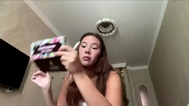 kamila 18 french online show from July 2, 3:23 am