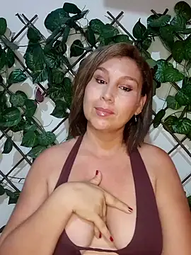 Maddy Hot online show from April 15, 10:10 am