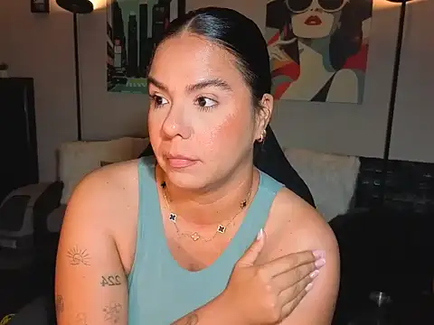 HannaJonns online show from July 12, 7:26 pm