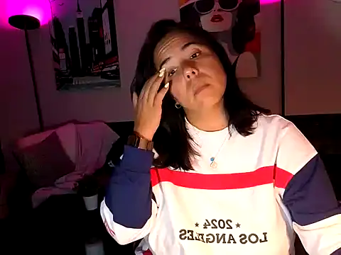 HannaJonns online show from April 17, 4:48 am