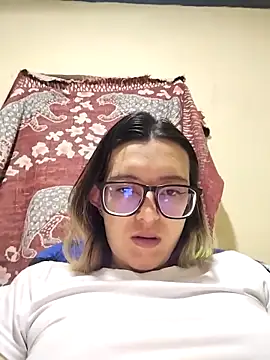 Snapshot of Greta_silber26 chatting on March 26, 6:17 pm Greta silber26 online show from March 26, 6:17 pm