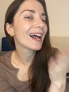 natashakinski online show from April 17, 10:23 pm