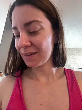 natashakinski online show from April 7, 6:54 pm