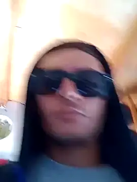 fransixxx online show from March 22, 4:30 pm