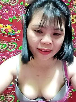 Dumi 009 online show from April 3, 4:24 pm