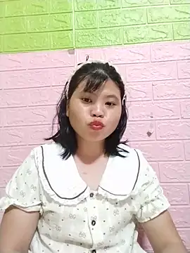 Dumi 009 online show from June 16, 3:23 pm