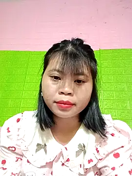 Dumi 009 online show from May 9, 10:18 am