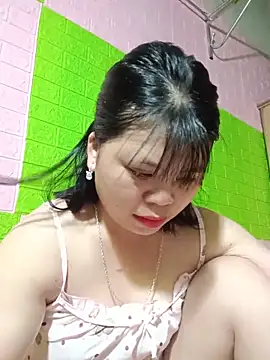 Dumi 009 online show from May 13, 11:17 am