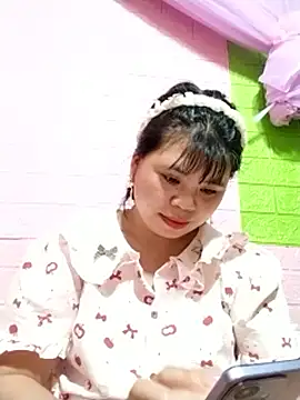 Dumi 009 online show from May 29, 7:42 pm
