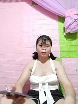 Dumi 009 online show from June 4, 4:44 pm