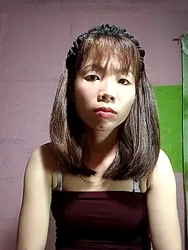 AmyLinee01 online show from March 26, 5:06 am
