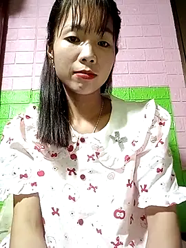 AmyLinee01 online show from April 26, 3:31 pm