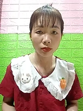 AmyLinee01 online show from June 25, 12:10 pm