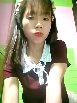 AmyLinee01 online show from May 4, 11:57 am