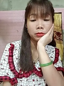 AmyLinee01 online show from July 19, 3:04 am