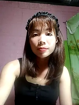 AmyLinee01 online show from March 27, 5:27 am