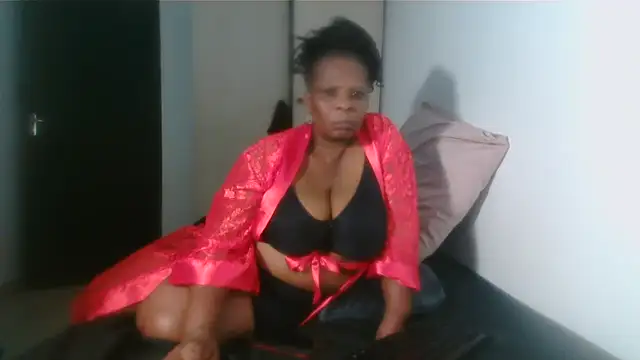 Lucia-boobs online show from May 21, 5:43 pm