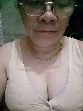 Snapshot of Funsexy1 chatting on May 15, 10:41 pm Funsexy1 online show from May 15, 10:41 pm