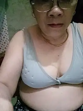 Snapshot of Funsexy1 chatting on May 18, 10:03 pm Funsexy1 online show from May 18, 10:03 pm