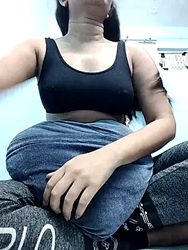 Snapshot of babygirl6263 chatting on March 23, 12:38 pm babygirl6263 online show from March 23, 12:38 pm