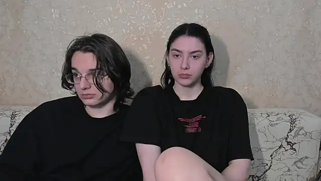 muuur love231 online show from April 9, 11:38 am