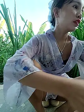 Ruby Lucy online show from May 25, 11:03 pm