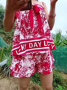 Ruby Lucy online show from April 20, 12:13 am