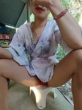 Ruby Lucy online show from May 26, 11:08 am