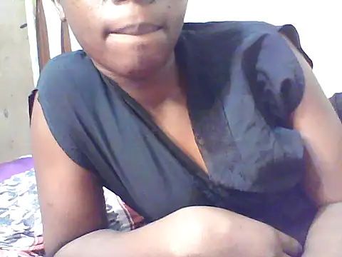 blackgal2 online show from June 15, 8:52 pm