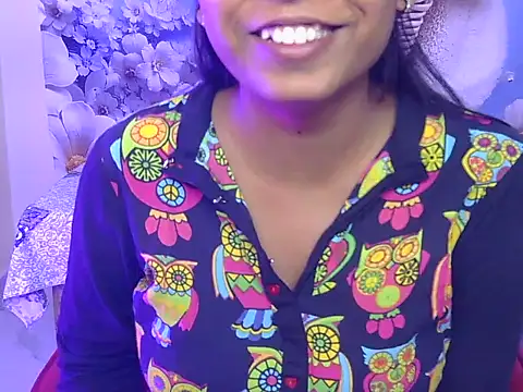 hoty-pinka online show from March 30, 8:16 am