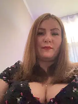 Susan Wright online show from April 2, 10:11 am