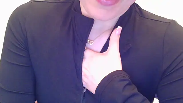 mery lou20252 online show from March 24, 5:13 pm