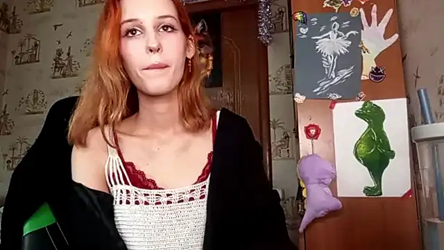 SirenFrost online show from April 30, 2:13 pm