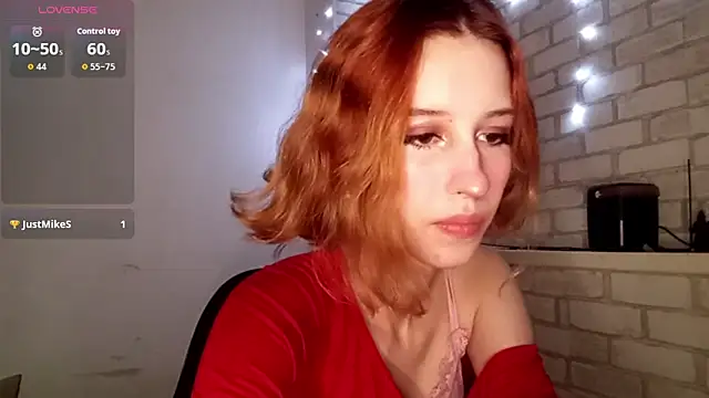 SirenFrost online show from July 9, 3:55 pm