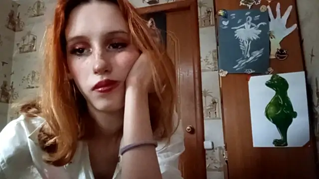 SirenFrost online show from May 23, 3:11 pm